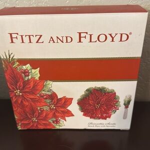 Fitz and Floyd poinsettia Santa snack plate with  spreader